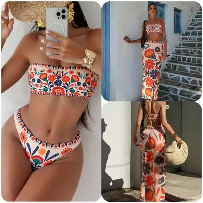 Stroje kąpielowe – Bikini