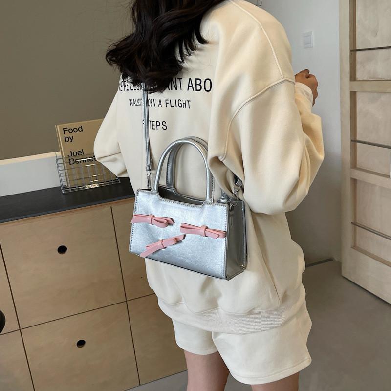 2024 New Fashion Retro Casual Crossbody Bag For Women Street Style Small Shoulder Bag