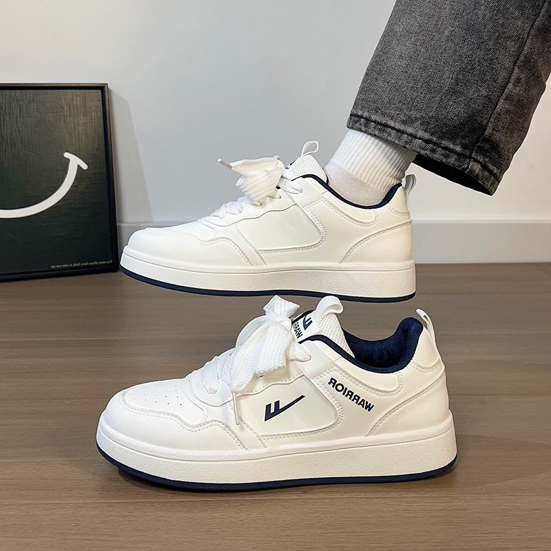 Pánské bílé tenisky Warrior: 2025 Trendové, Lehké, Prodyšné Skateboardové Boty pro Kluky a Páry