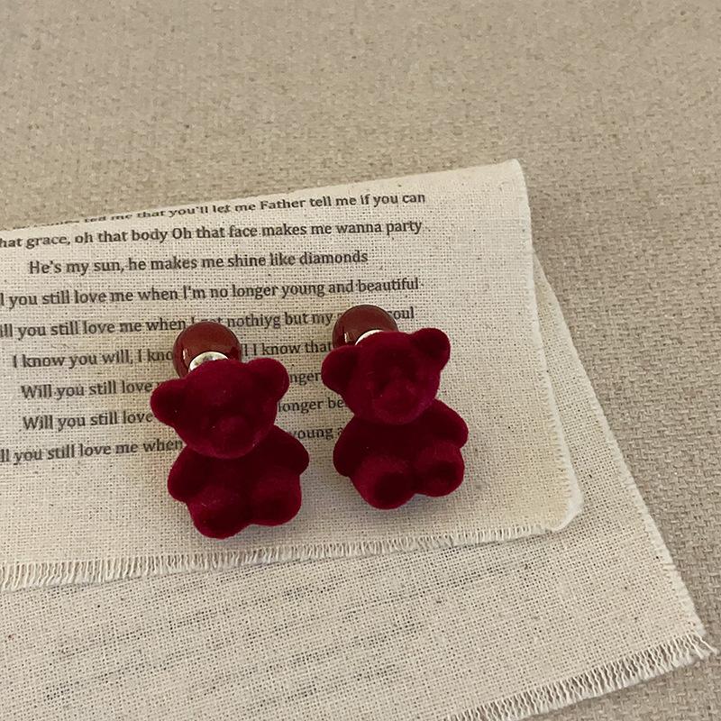 Autumn And Winter Red Flocking Love Bear Pearl Stud Earrings Women Wear Unique Personality Exquisite Versatile Earrings