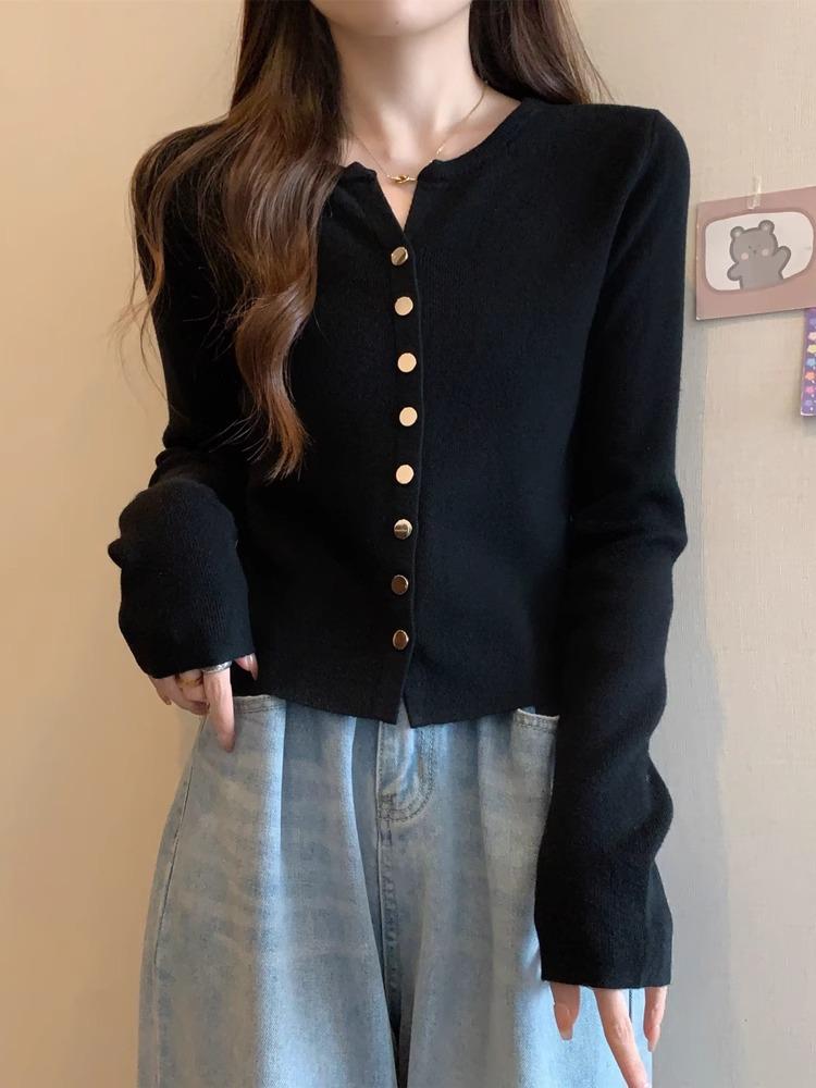 Petite Women's Black Knit Long Sleeve Cardigan - Slim Fit, Short Length, Lightweight for Spring, Autumn, and Winter.