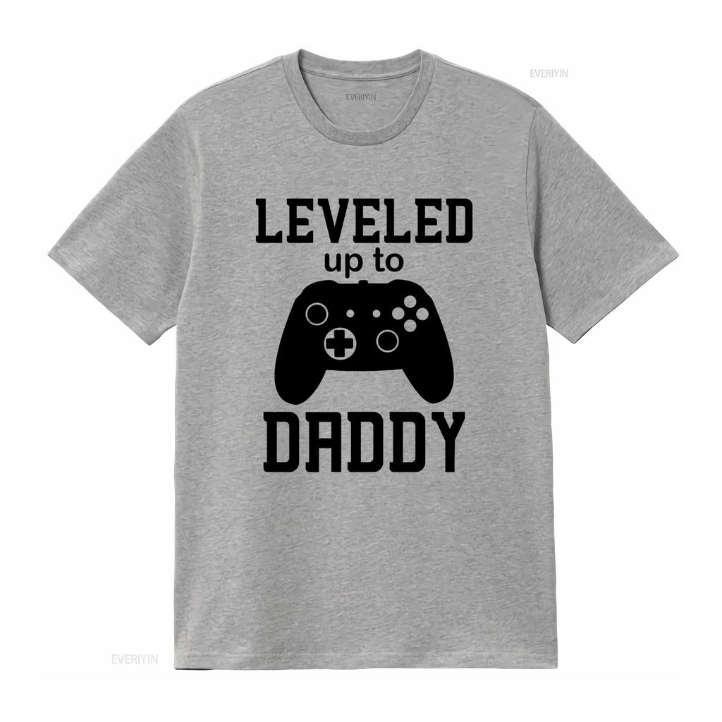 New Dad T Shirt Leveled Up to Daddy Gamer Controller Design for First Fathers Day vintage Washed graphic Soft
