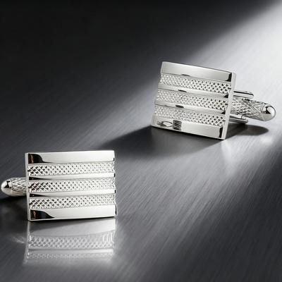Manschettknappset för män, Rektangulär Präglad Metall Design i Silver, Parat med Presentförpackning.