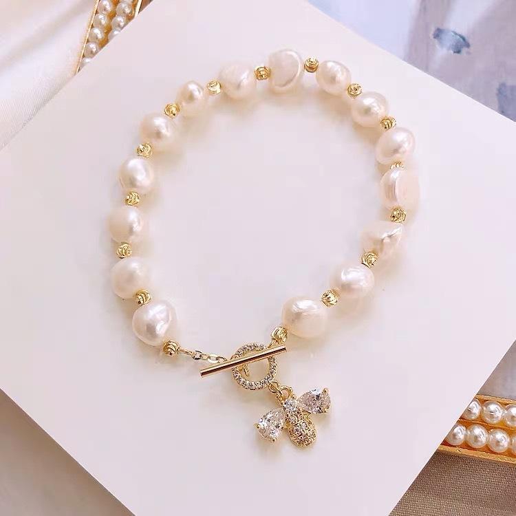 Freshwater pearl micro-inlaid zircon little bee bracelet light luxury bracelet simple bracelet hand jewelry
