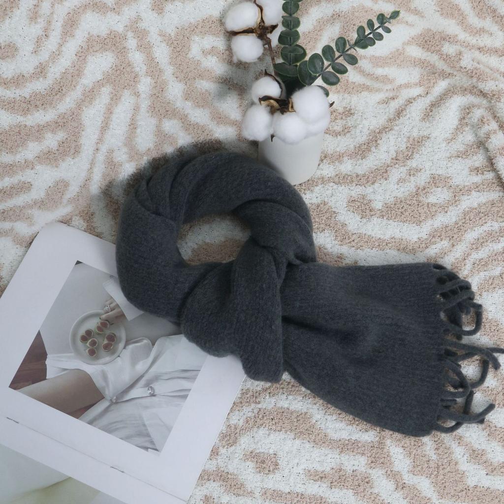 Scarf female Korean version simple and versatile thickened warm female atmosphere knitted wool solid color scarf customization