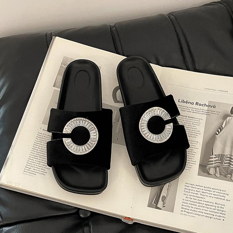 French Retro One-word Crystal Buckle Thick Heel Cool Slippers Summer Fashion Suede Sandals Wear Open-toed Women's Slippers