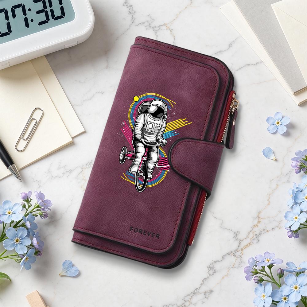Astronaut Print Long Wallet Fashion Multifunctional Portable Purse for Daily Use