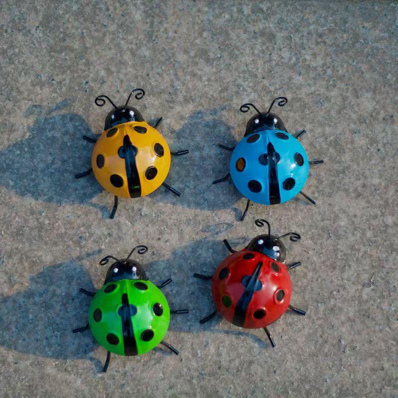 Ladybug Wrought Iron Hanging Ornament for Outdoor Garden Décor