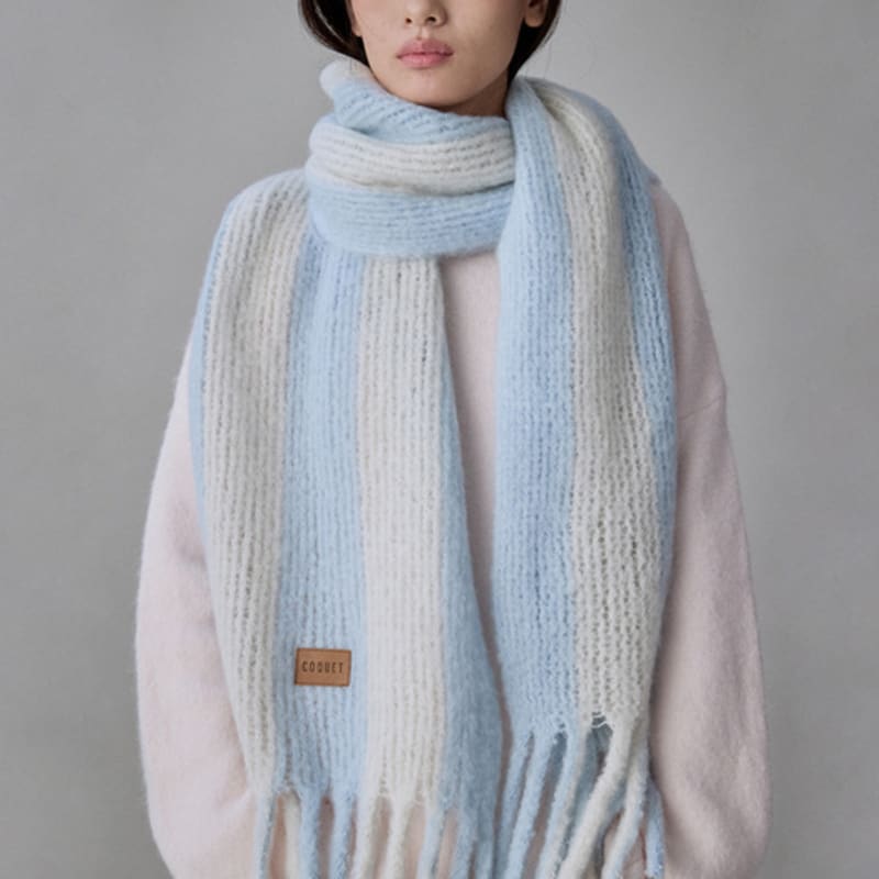 

COQUET Teddy Stripe Emblem Muffler Sky Blue Sky Blue