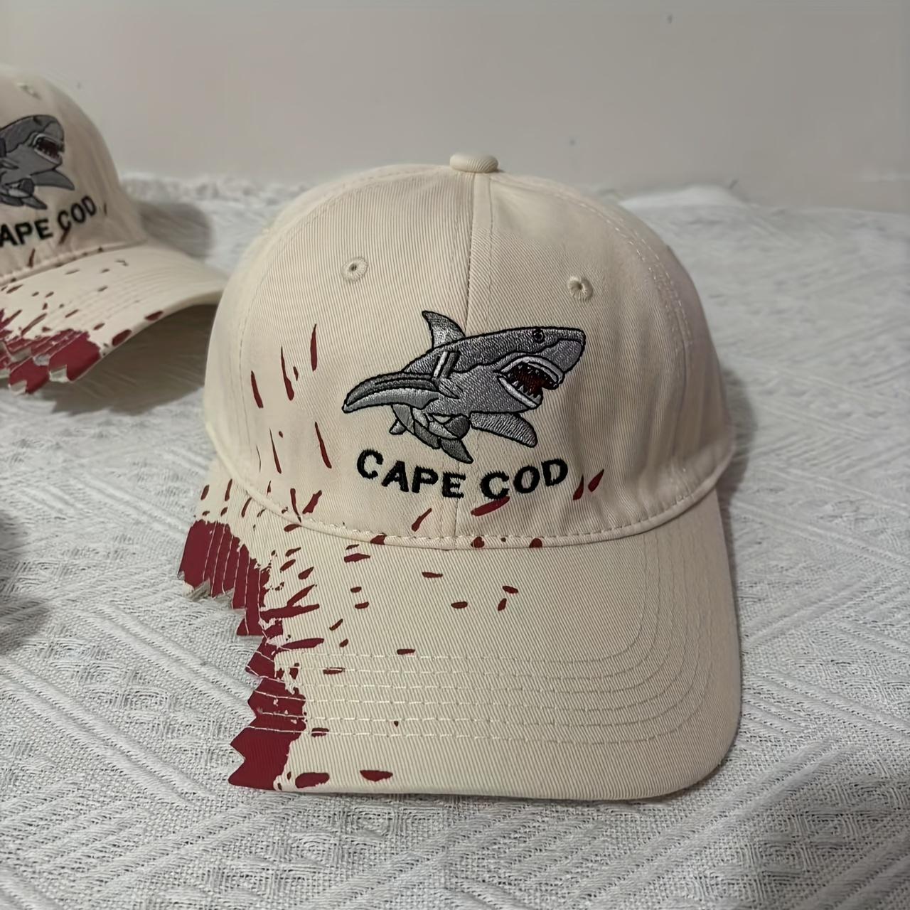 

Shark Letter Casual Cool Stylish Personality Sweet Polyester Denim Embroidery Irregular Brim Serrated Brim Unisex Cap Outdoor бежевий