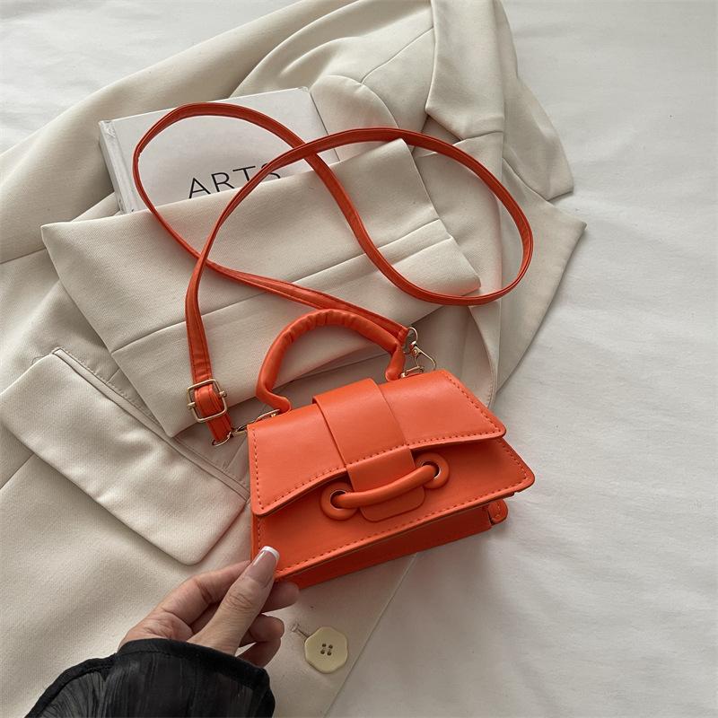 Small-scale Design Handbag: Single Shoulder Bag Cross-body Small Bag