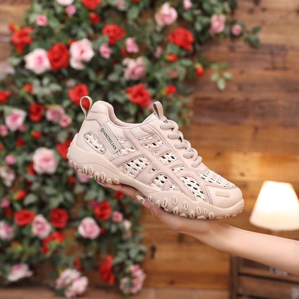 2025 New Summer Breathable Versatile Casual Sports Shoes Lightweight Dad Shoes Dexun Forrest Gump Shoes Hollow Sandals Women