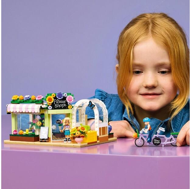 Конструктор LEGO Френдс 42693 Творческий цветочный магазин