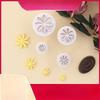 4Stk/Set kleine Gänseblümchen Frühling Imitation echte Keksform Kunststoff Backen kleine Kuchenform Fondant Werkzeug ist
