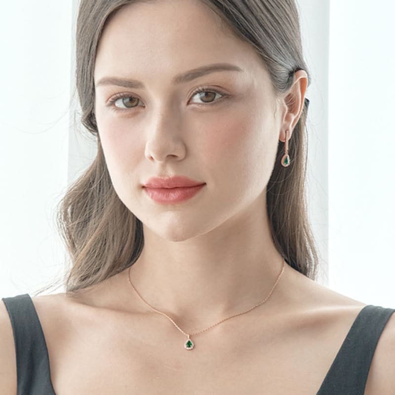 ELLE Jewelry Green Tear Necklace ELBRNN199