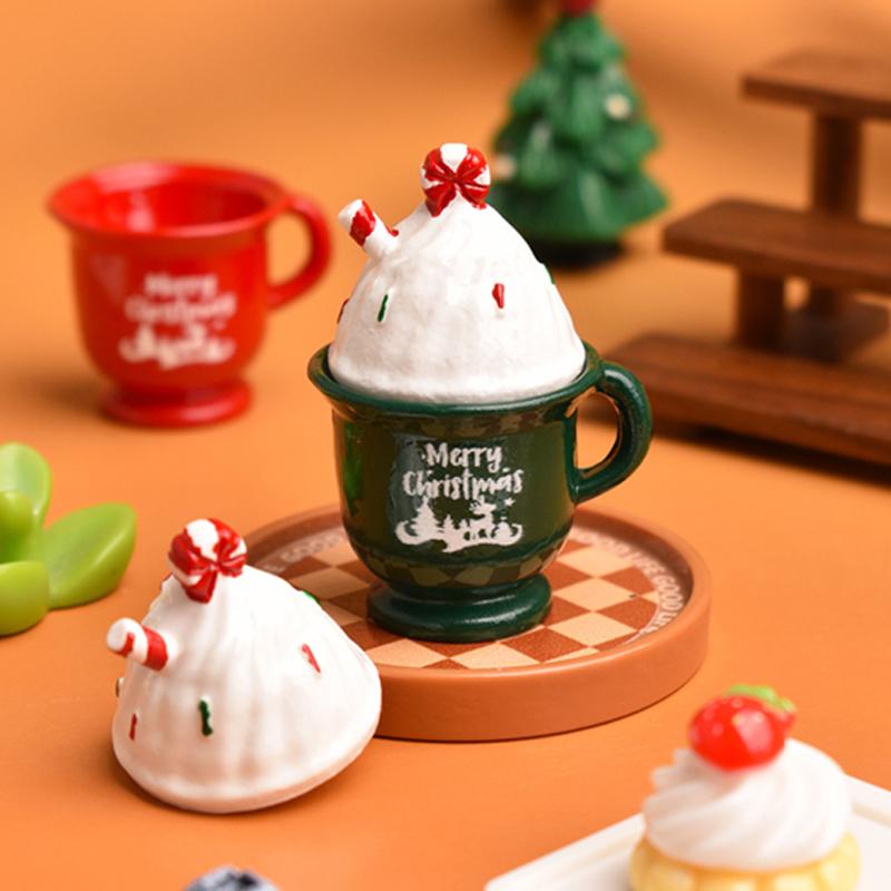 2/5Set Mini Snow-Topped Coffee Cup Decoration Miniature Christmas Cup Scene Landscape Resin Dollhouse Accessory Xmas Craft Gift