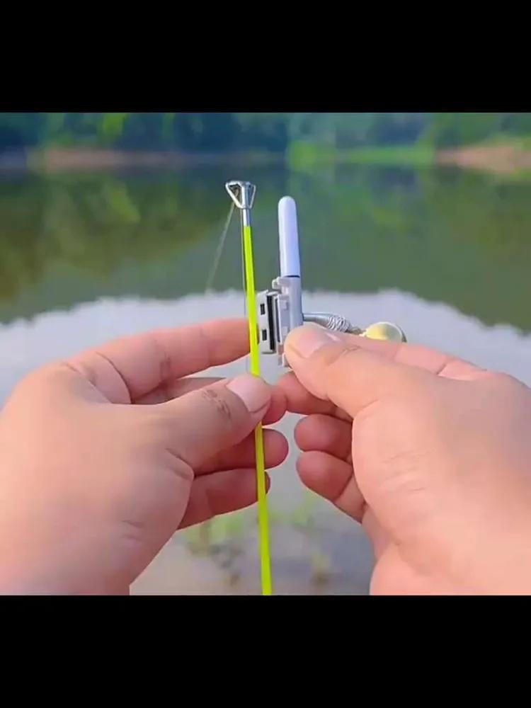 2pcs Electronic Hook Color Changing Rod Tip Light
