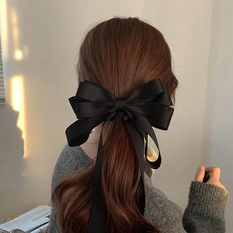 Elegant French Black Hairpin with Large Bow – High-End Korean Hair Accessory