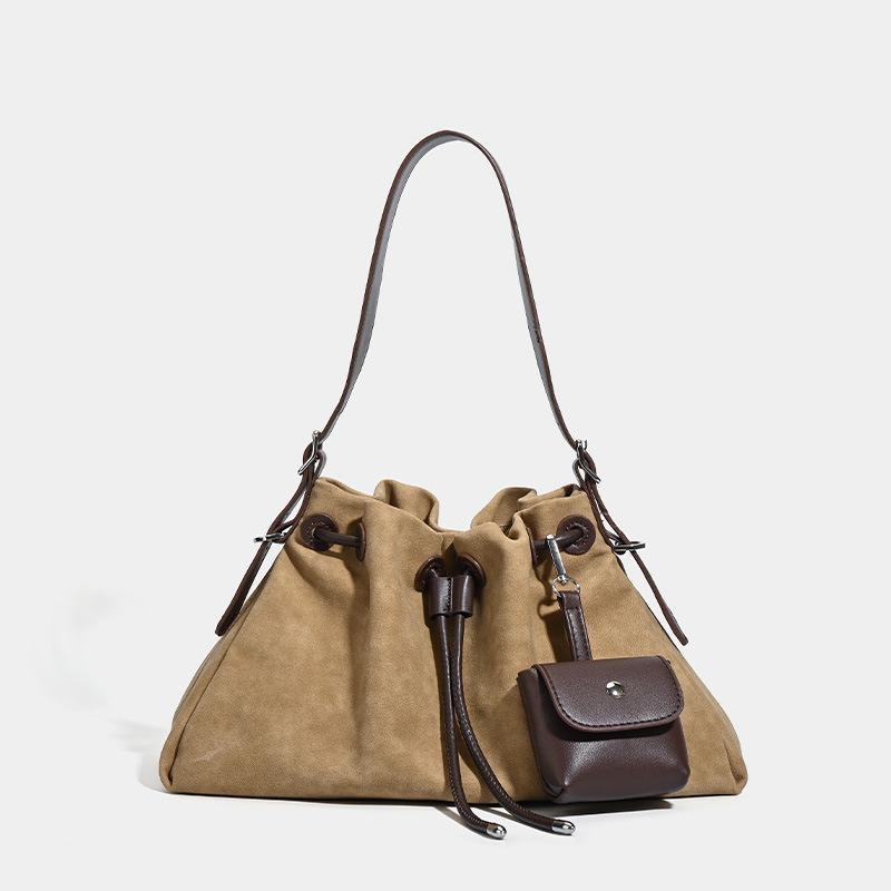 

2025 Autumn/Winter High-End Lightweight Korean Style Shoulder Bag: Large Capacity and Lazy Chic Design for Women хаки