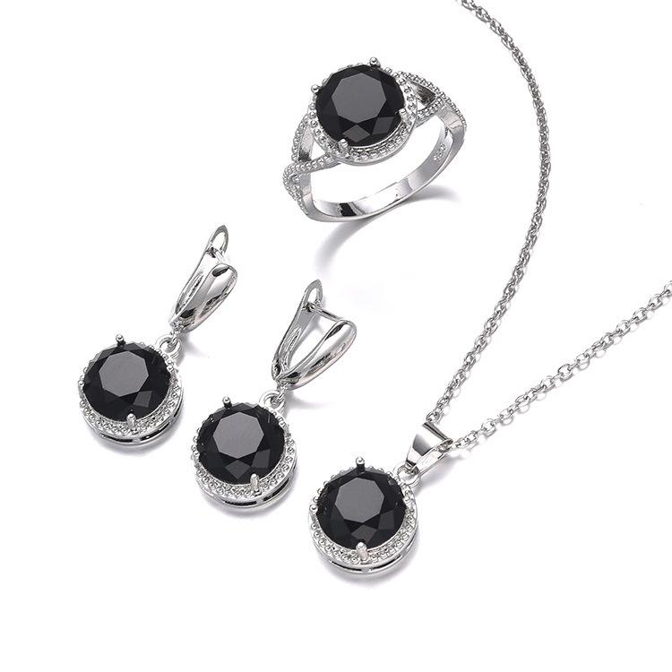 Hot Jewelry Set Female Zircon Necklace Earrings Ring Set of Three Simple Round Jewelry Set.