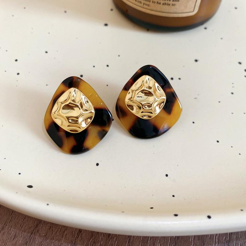 Geometric Leopard Print Heart Flower Stud Earrings - Retro & Versatile Luxury for Women