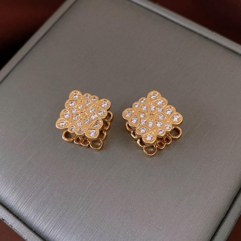Silver Needle Multi-layer Letter Twill Zircon Pearl Earrings Medieval Vintage Light Luxury Stud Earrings Versatile Earrings