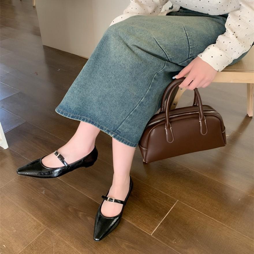 2025 New Inner Height Increase of 3.5CM Pointed Single Shoes Fairy Style Leather Grandma Shoes Are Very Soft and Do Not Wear the Heel