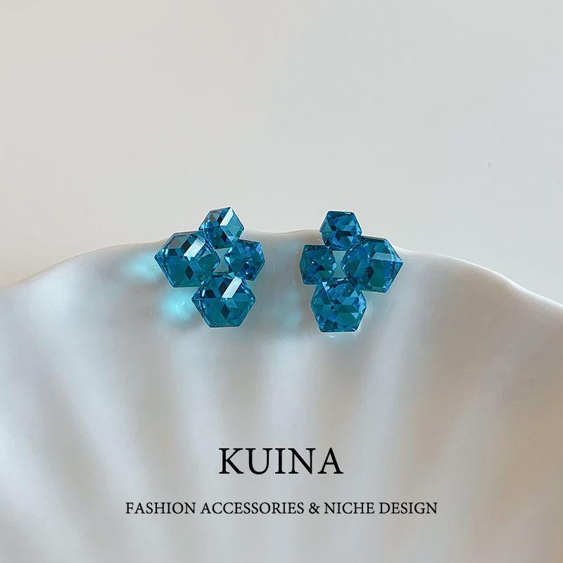 

Super Flash Blue Crystal Cube Sugar Stud Earrings for Women Sterling Silver Earring/Pin 2025 New Arrival Best Selling Fancy Niche Ear Jewelry As Shown in Pictures