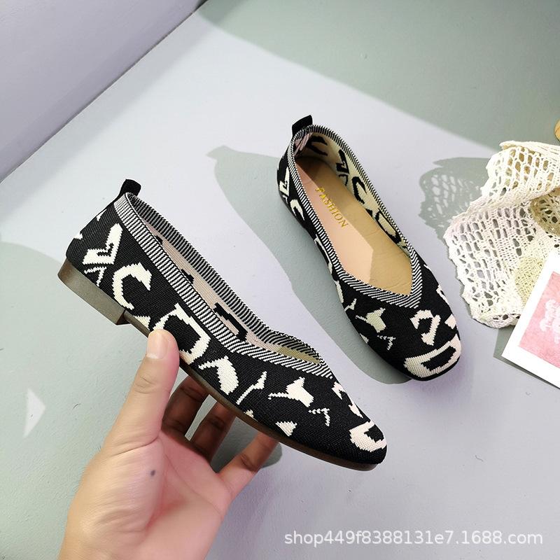 

Old Beijing cloth shoes women s beef tendon soft sole one pedal ladyshoes non-slip breathable in the elderly mother casual Doudou shoes 35 черный серый