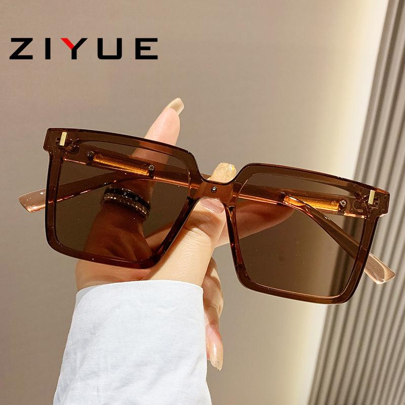High-End Korean Style Fashion Sunglasses - Trendy Large Frame Anti-UV, Face-Slimming Design for Men & Women Travel