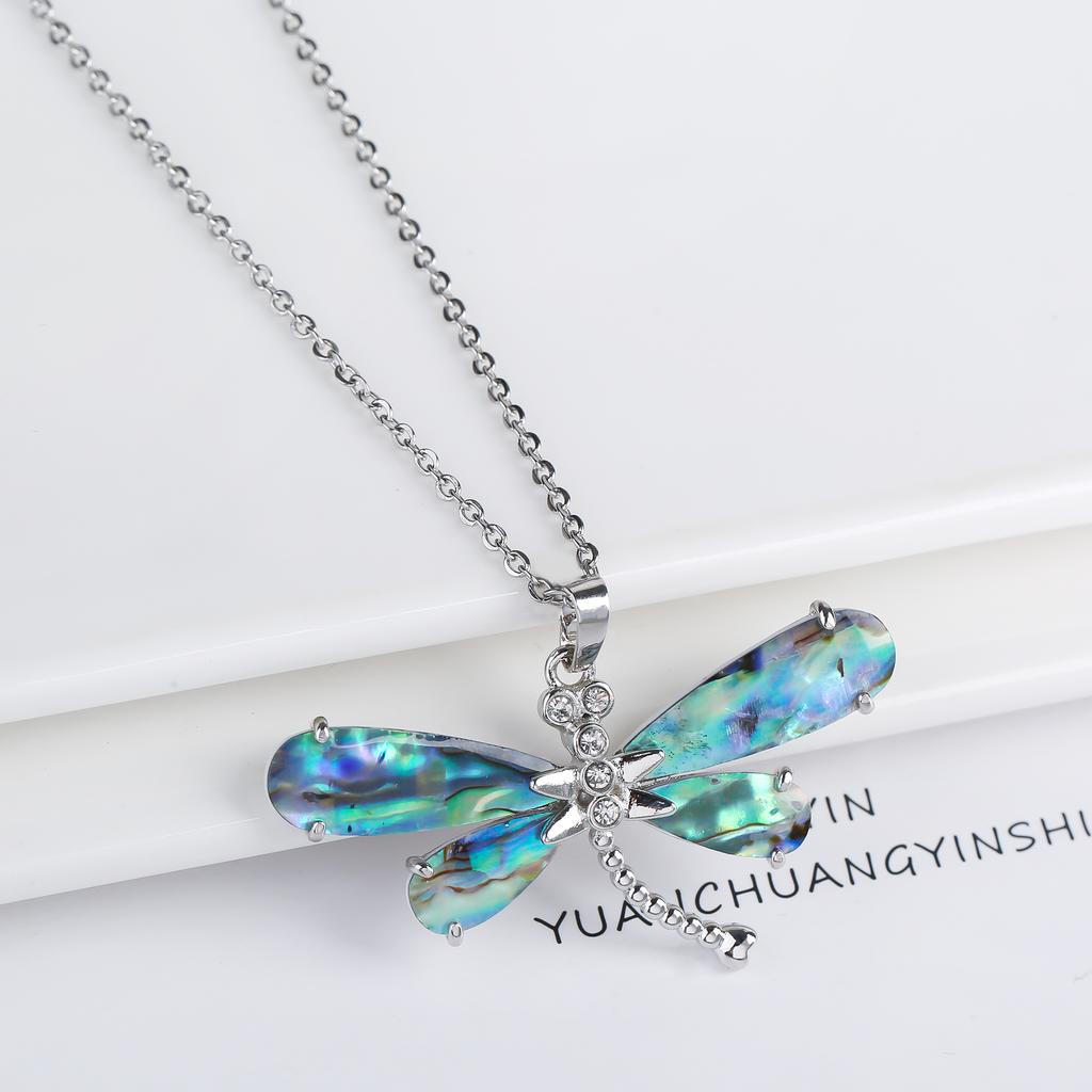 Neue Kreative Natürliche Muschel Design Insekt Schmetterling Libelle Anhänger Halskette Personalisiert Für Frau Party Vintage Zirkon Geschenk