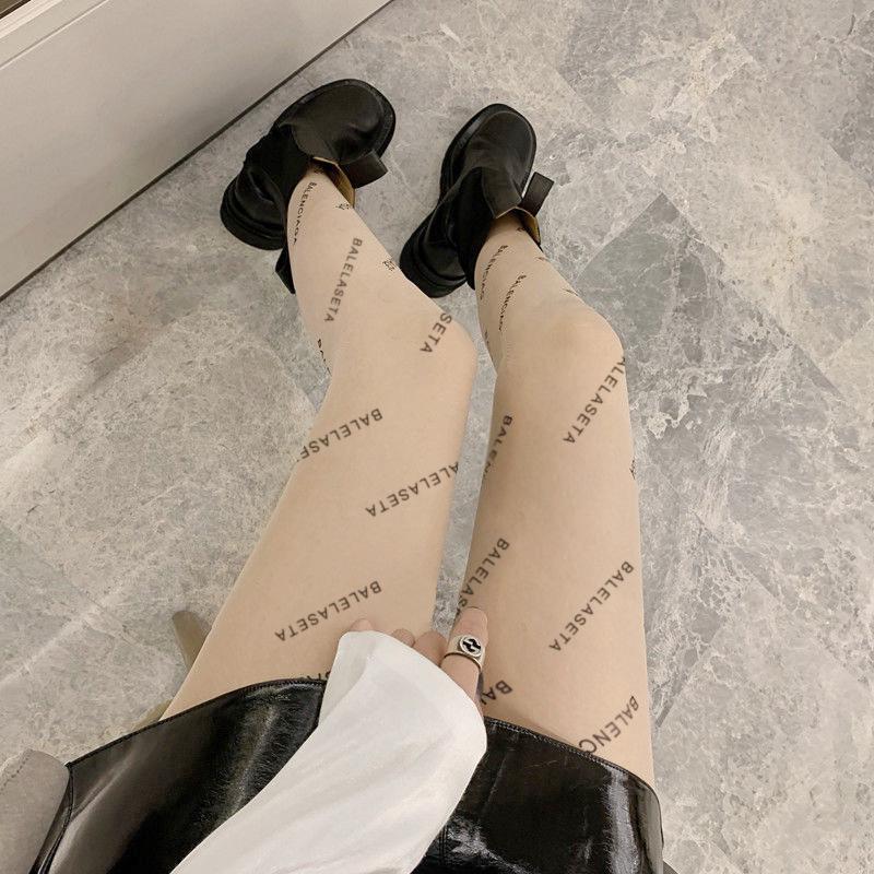 Damen Over-the-Knee Schwarze Strümpfe mit Trägern - Weiße Einteiler Strumpfhose