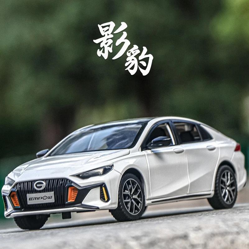 Simulation 1:24 Scale Trumpchi EMPOW Alloy Car Sound and light Collection Kids Toy Birthday Gift Diecast Toy Vehicles Home Decor