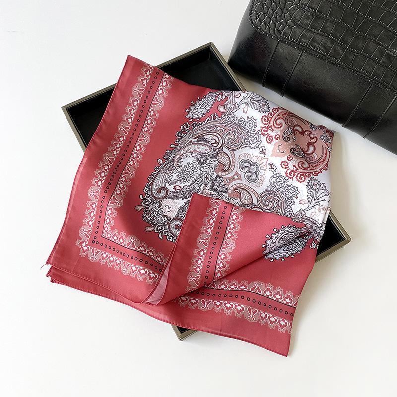European and American Fashion Versatile Paisley Cashew Small Square Scarf Women's Silk Scarf Versatile Decoration Literary Occupation Flight Attendant