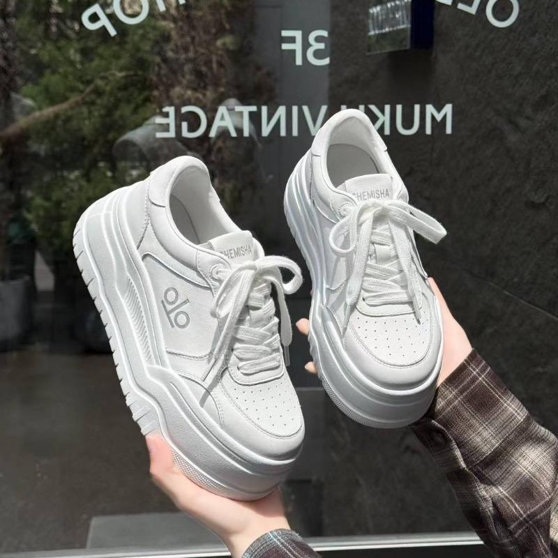 Little White Shoes Women's Height Increase Casual Sports Shoes Platform Autumn New Leather Versatile Good-looking Fashionable Board Shoes Women