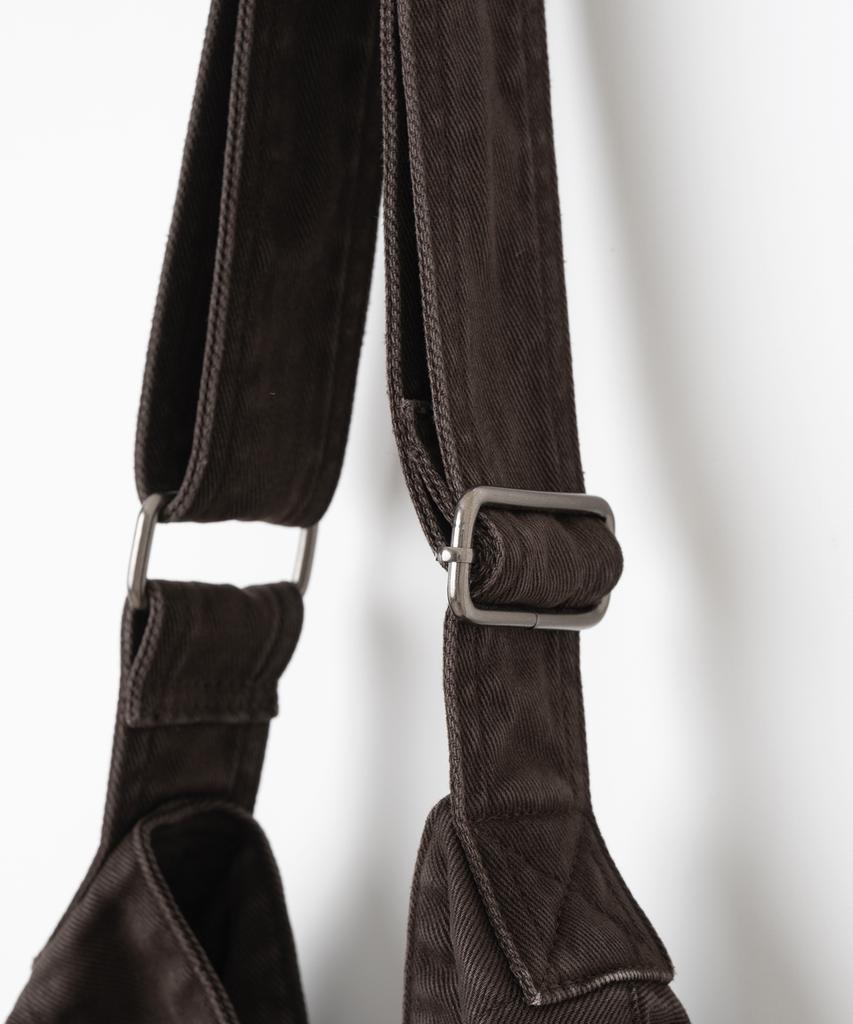 Millo Archive Denim Low Shirring Bag [Fade Brown]