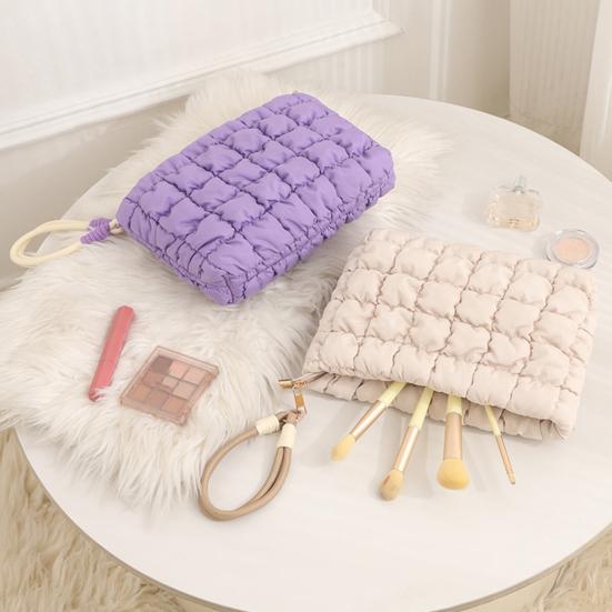 

Женская мягкая косметичка, большая вместимость, стеганая косметичка, однотонный органайзер для макияжа, клатч для путешествий, отпуска, деловой поездки фиолетовый