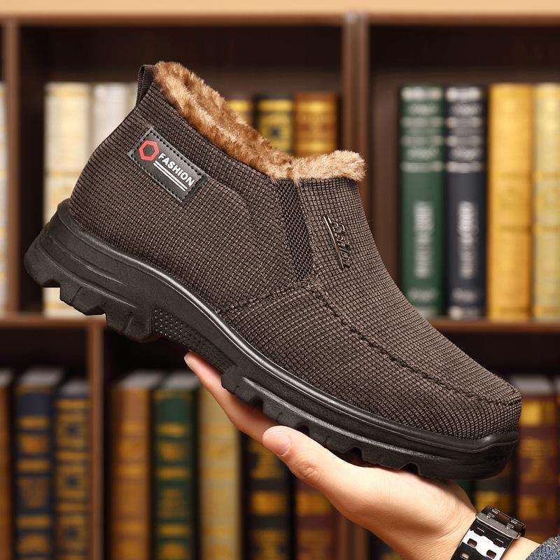 Winter old Beijing cloth shoes large size men's cotton shoes warm and piled thickened trendy versatile non-slip casual men's shoes