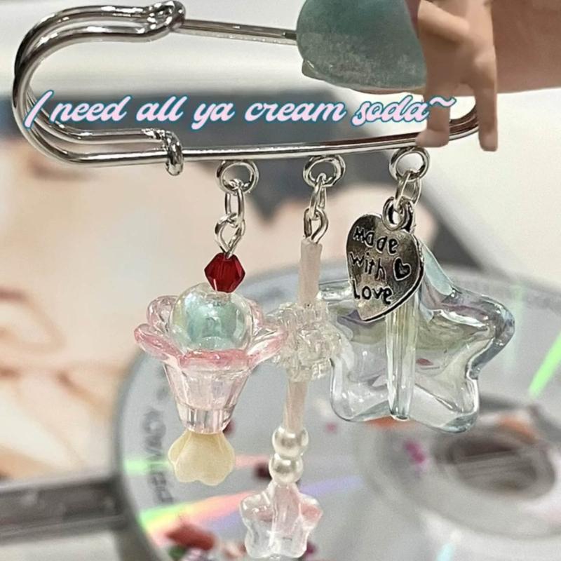 Lovely Resin Star Charm Pin Pendant Fashion Brooch Pins Trendy Decoration Ornament Decors for Women's Backpacks Bag