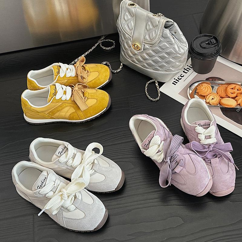 Leather women's new soft-soled casual shoes lightweight versatile sports shoes fashion board shoes