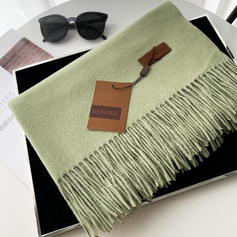 Scarf dual-purpose women's autumn and winter high-end imitation cashmere shawl with a classic solid color warm scarf