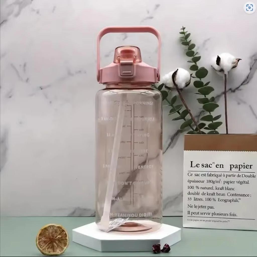 Large Capacity Space Cup Portable Plastic Water Bottle with Straw for Fitness Sports