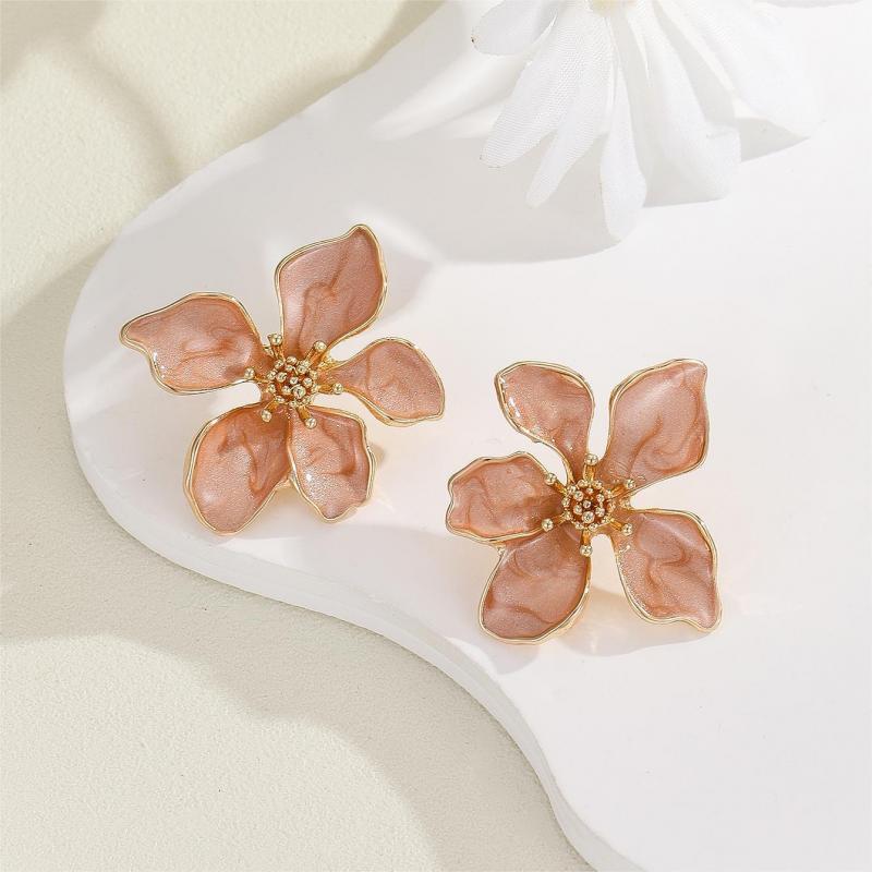 Five Petals Flowers Drop Earrings for Women Trendy Green White Enamel Oil Blooming Gardenia Flowers Dangle Earrings Jewelry