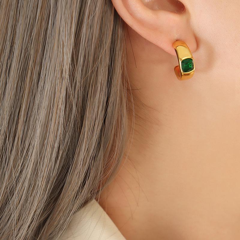 C-shaped Green Zirconia Earrings in 18K Gold-Plated Titanium Steel - European & American Style Fashion Accessory