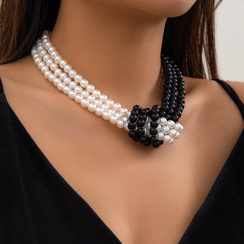 Style Fashion Retro Splicing Knotted Multi-Layer Imitation Pearl Necklace Women French Beaded Collarbone Chain Choker