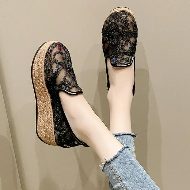 

Обувь женская 2024 года, с круглым носком, без застежек, лоферы Modis с мехом, женская обувь, эспадрильи, повседневные кроссовки на платформе, новые летние туфли без застежек 38 чёрный