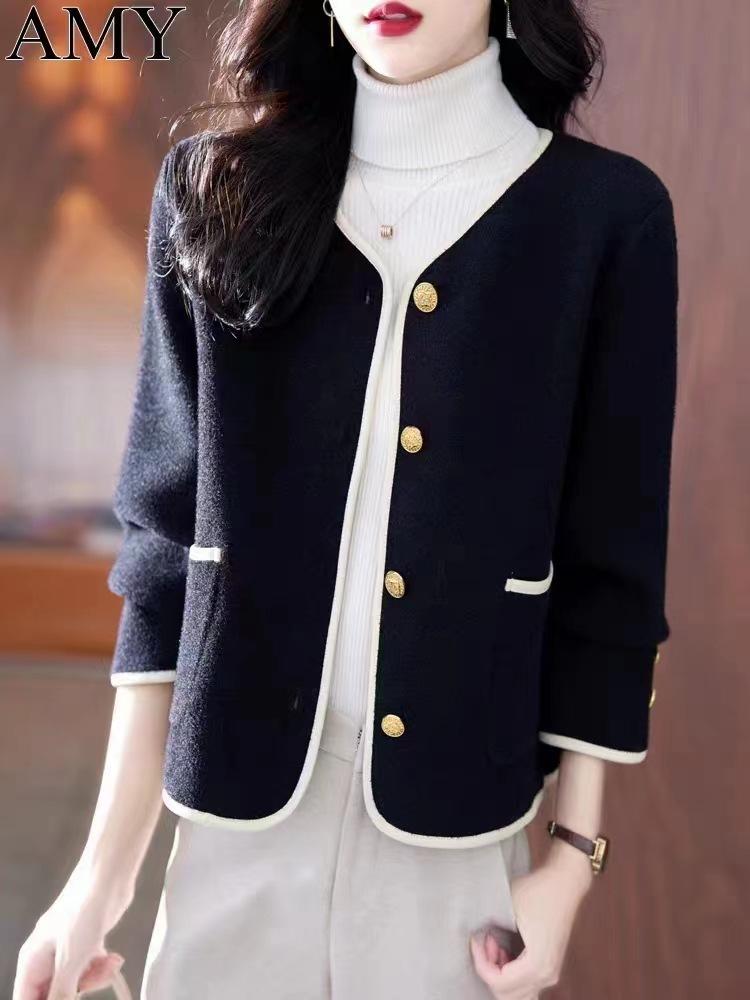 

Осенне-зимнее пальто модное новое тяжелая промышленность металлическая пряжка женский шерстяной кардиган белый топ женский one size fits all