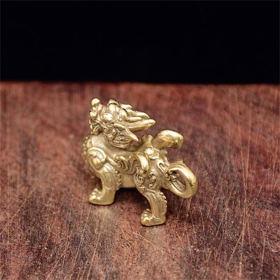 Keychain Pendant Creative Retro Copper Fengshui Statue Animal Key Charm for Home
