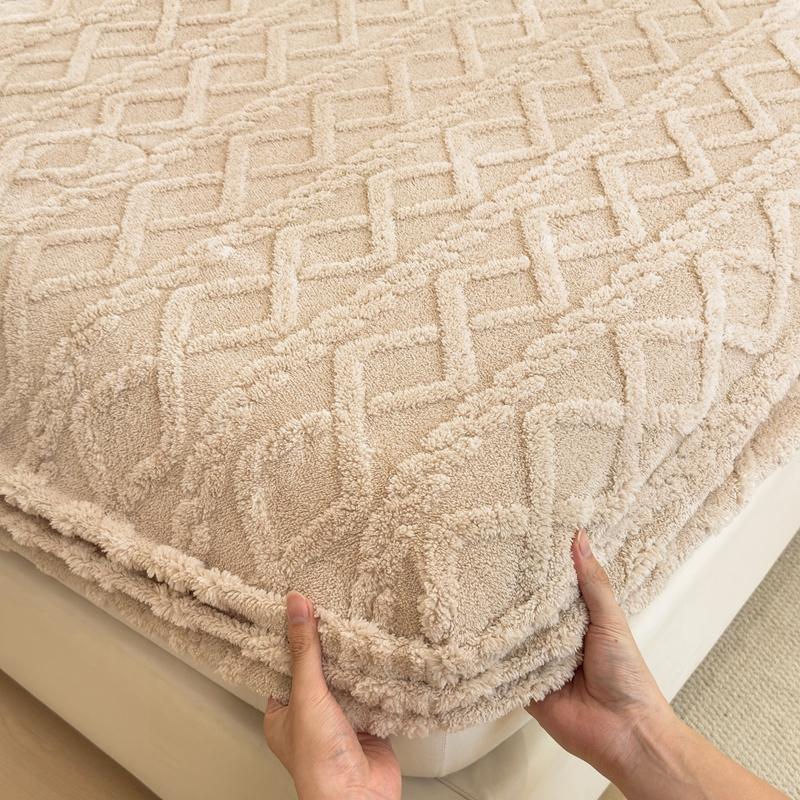 3Pcs Set Velvet Thermal Mattress Cover, 1pc Fitted Sheets and 2pcs Pillowcase, Autumn Winter Warm Bed Cover, Soft Bed Sheet Set