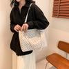 Large Capacity Bag Tote Women's Bag High-end and Fashionable Retro New Shoulder Bag New Casual Commuter Bag